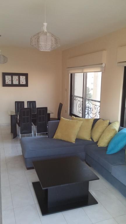 Cozy Dair Ghbar Apartment Amman Eksteriør billede